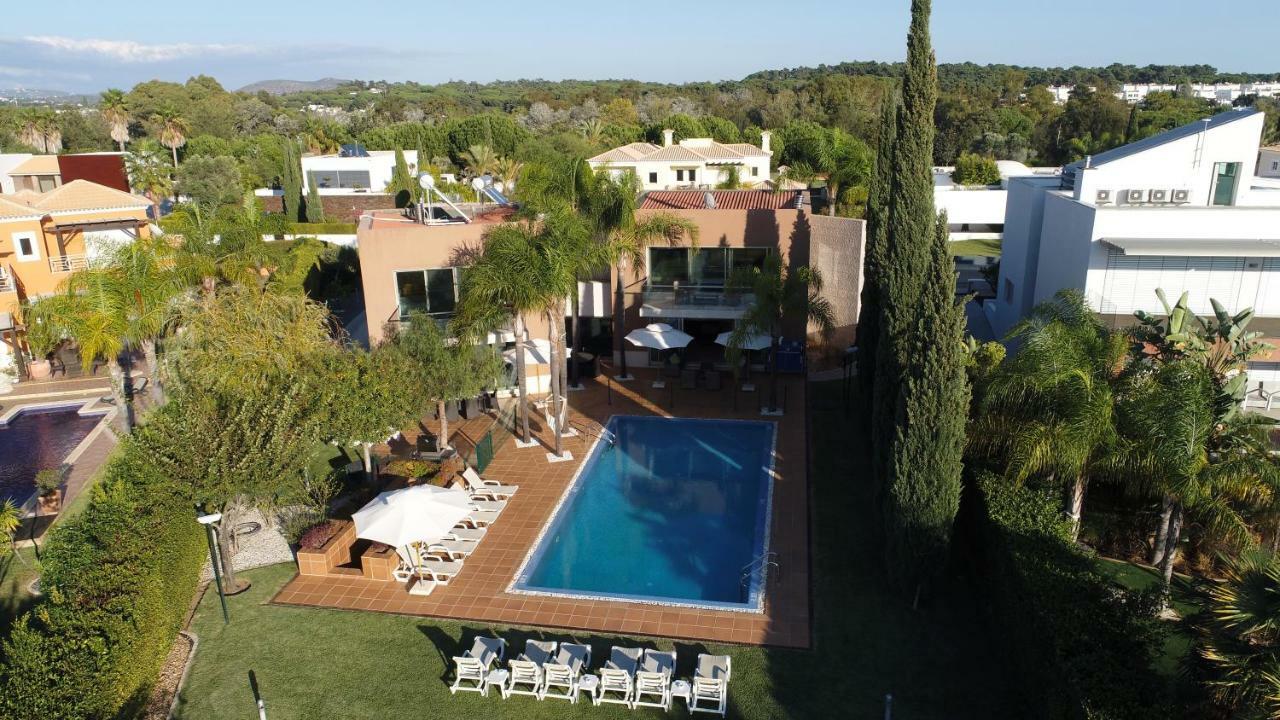Villa Laguna Golf-Frente Ao Laguna Golf * Vilamoura