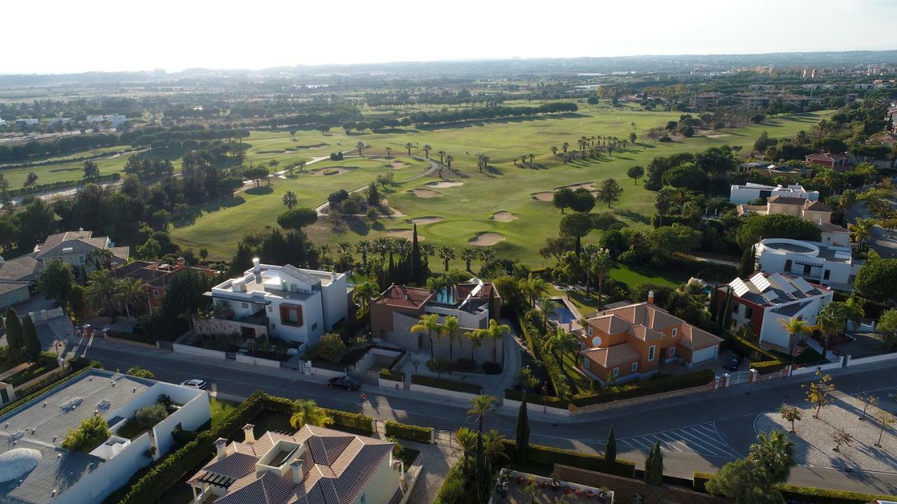 Holiday home Villa Laguna Golf-Frente Ao Laguna Golf Vilamoura